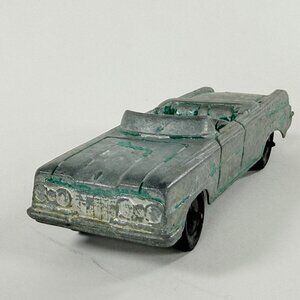 Vintage Tootsietoy Oldsmobile Convertible Diecast Chicago USA Toy Car